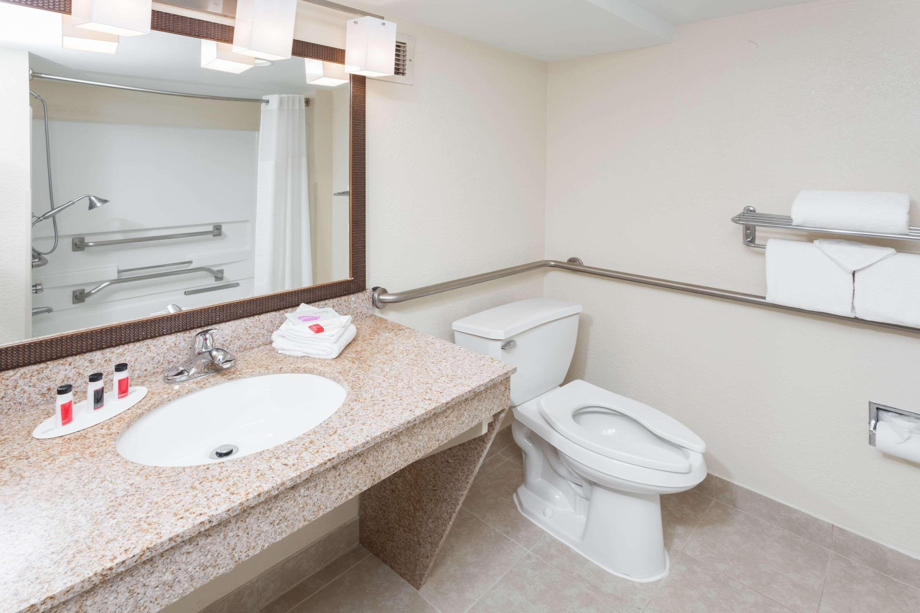 Best Western Fishers Indianapolis Area Exterior photo